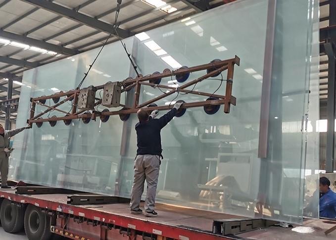 Glass delivery and handling