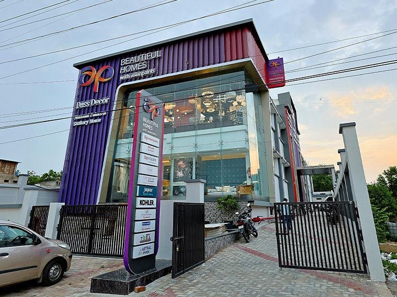 Glazed building frontage