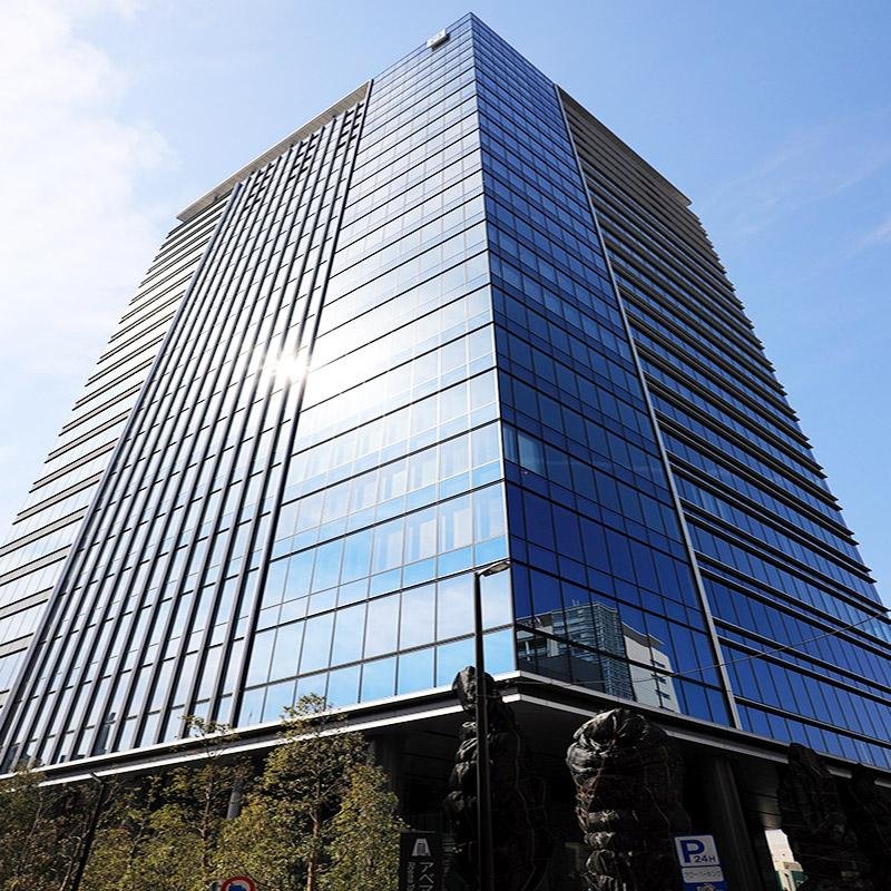 Office block facade built in semi-unitized bays
