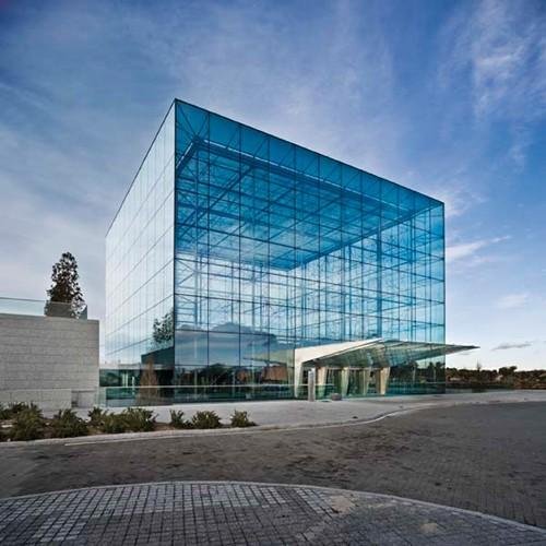 Structural glazing
